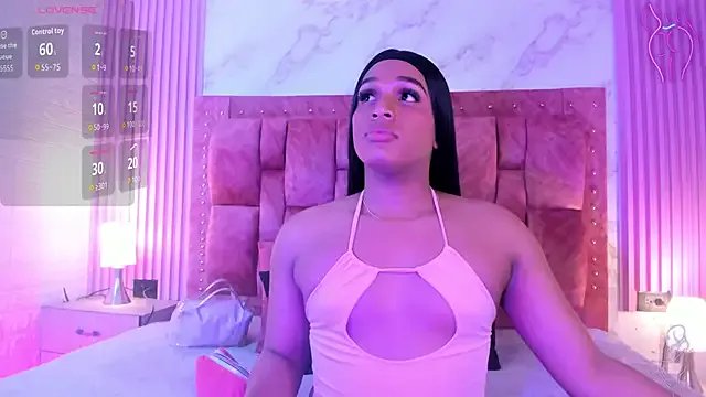 goldilockss15 from StripChat