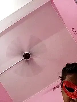 Gullapi from StripChat