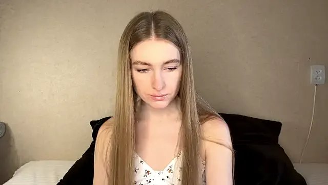 HalfUndone from StripChat