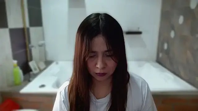 Heidy_Wells from StripChat