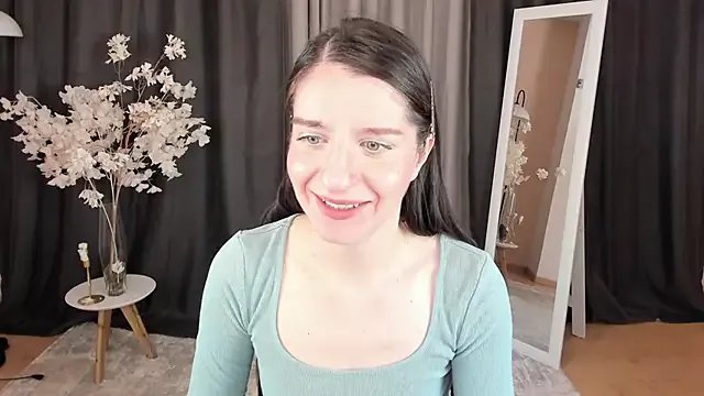 helentasty from StripChat