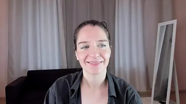 helentasty from StripChat