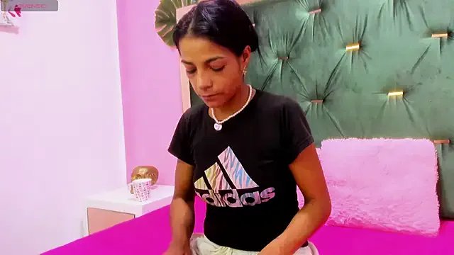 Hellen__4master from StripChat