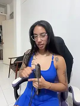  Heratemporal chat room