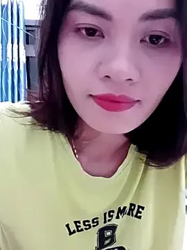 Hinna_x from StripChat