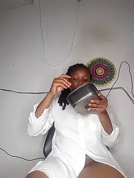 hot-tandy from StripChat