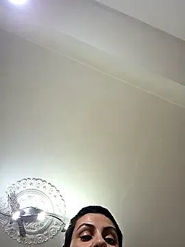 hotSANDRA_STARR from StripChat