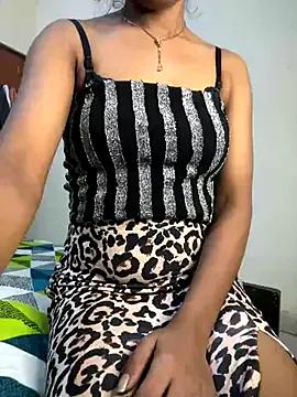 hottiexxxmexxx from StripChat is Private