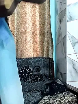  Hotty-simran chat room