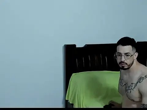 Hunter_Hoott from StripChat