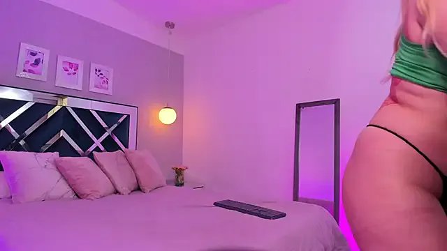 ibella7 from StripChat