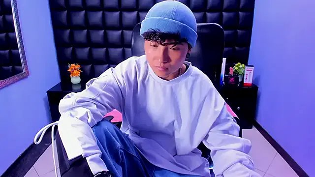 Im_Mathias from StripChat