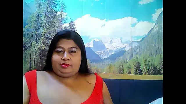 indianhoney694u on StripChat 