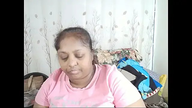 Indiantasha from StripChat