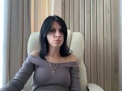 InjaAtHome from StripChat