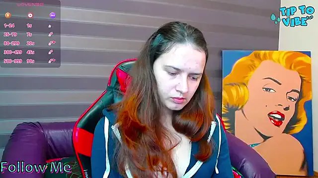 iris_nikhols from StripChat