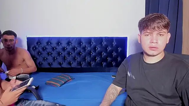 isaac_master77 from StripChat