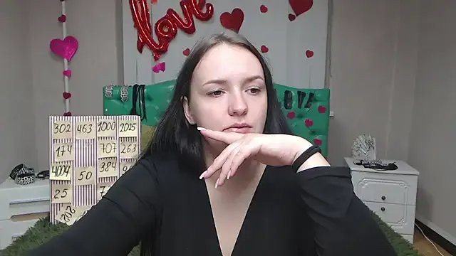 IsabelBlackberry from StripChat