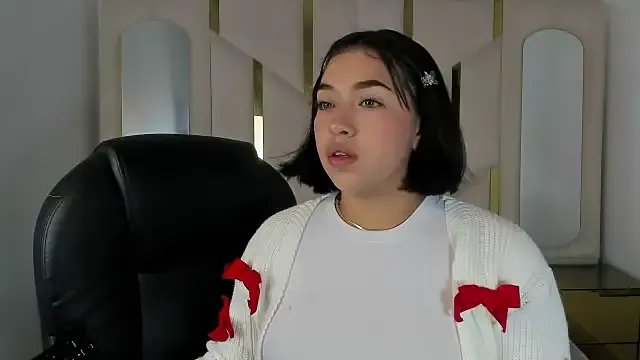 IsabellRodriguez18 from StripChat