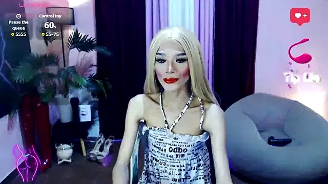 itsmeMonicaloove69 from StripChat