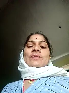 Janki_cute from StripChat