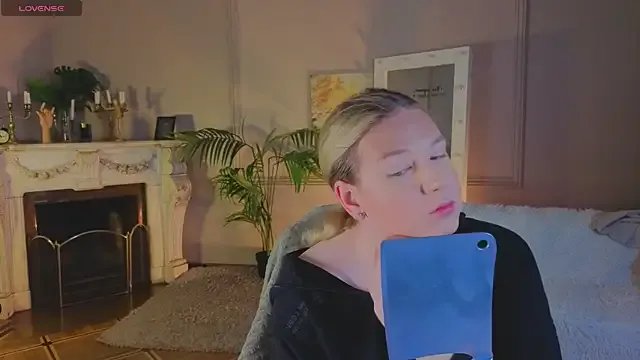 Jes_Solar from StripChat