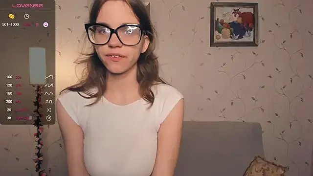 JoanBaggott from StripChat