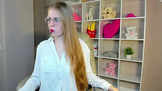 Joann_Shermann from StripChat