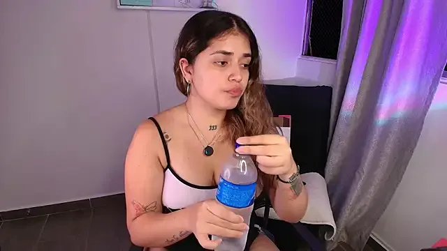 JoselinFlower_ from StripChat