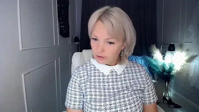 Juarnea from StripChat