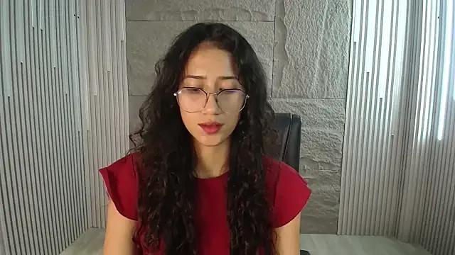 KaitlynLoveCam from StripChat is Freechat