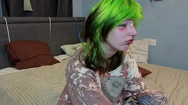 KandraCruser from StripChat