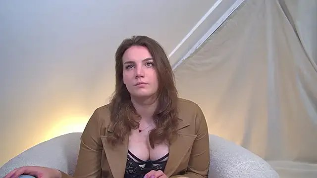 KarenClarks from StripChat