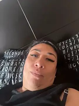  karimelee_ chat room