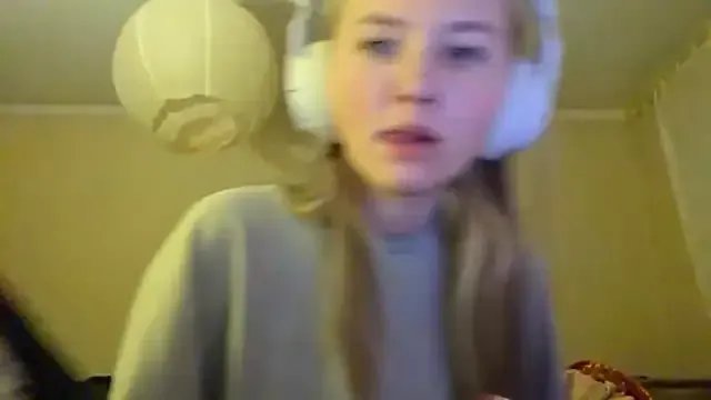  KarinRobertson chat room