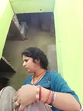 Karishma_cute from StripChat