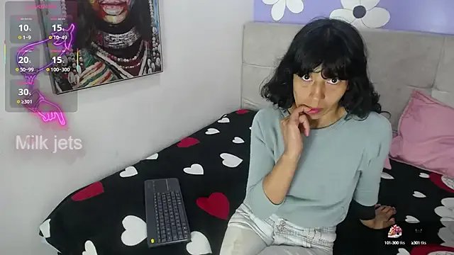 karolinee_66_ from StripChat