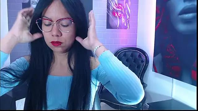 Katelady from StripChat is Freechat