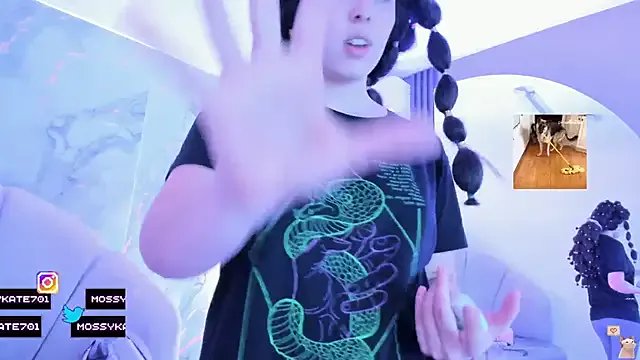 Katemoss70 from StripChat