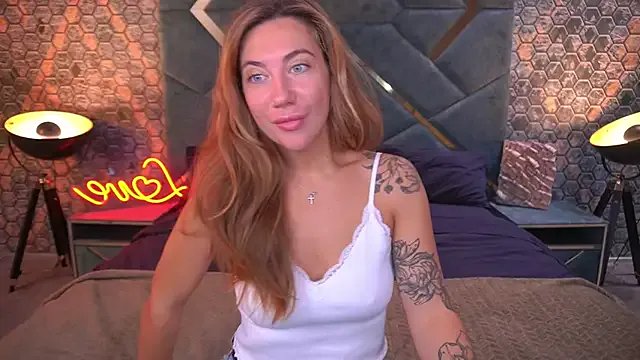 KateShanny from StripChat