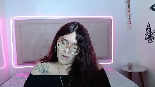 kathepickmanx from StripChat