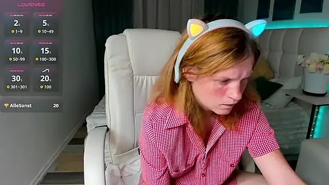 Kathlyn__Heath from StripChat