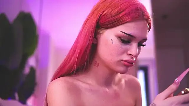  KatiaFinesse chat room