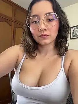 Kay_LustyWife from StripChat is Group