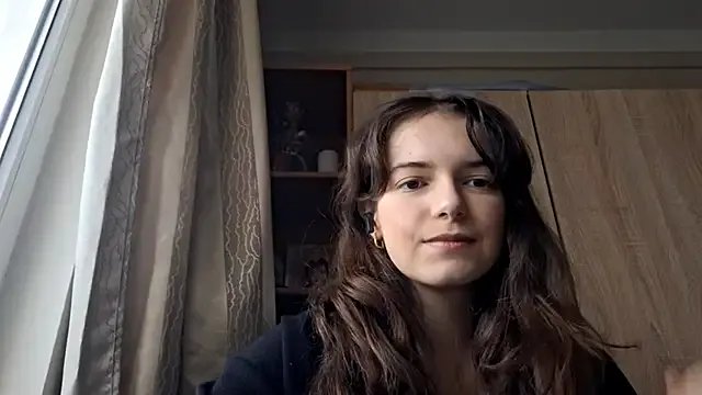 KellyKelik from StripChat