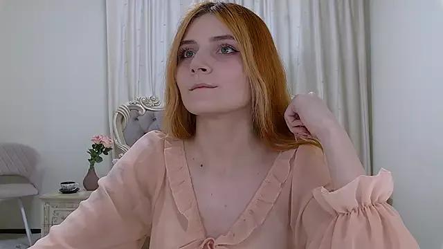 KellyStone from StripChat