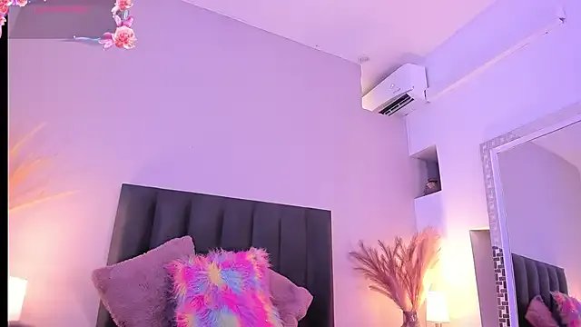 KendraChavez_ from StripChat