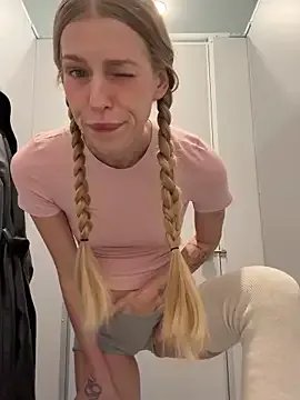 kira_mia