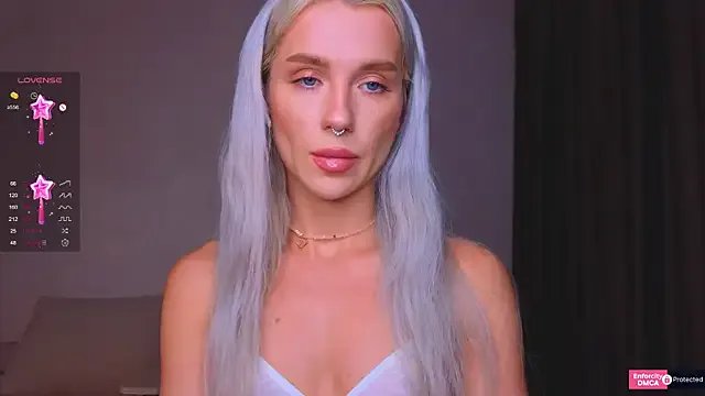 KittenFang from StripChat