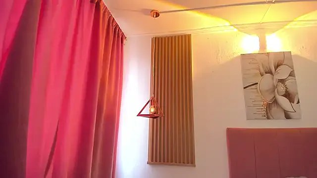  KoraRousee chat room